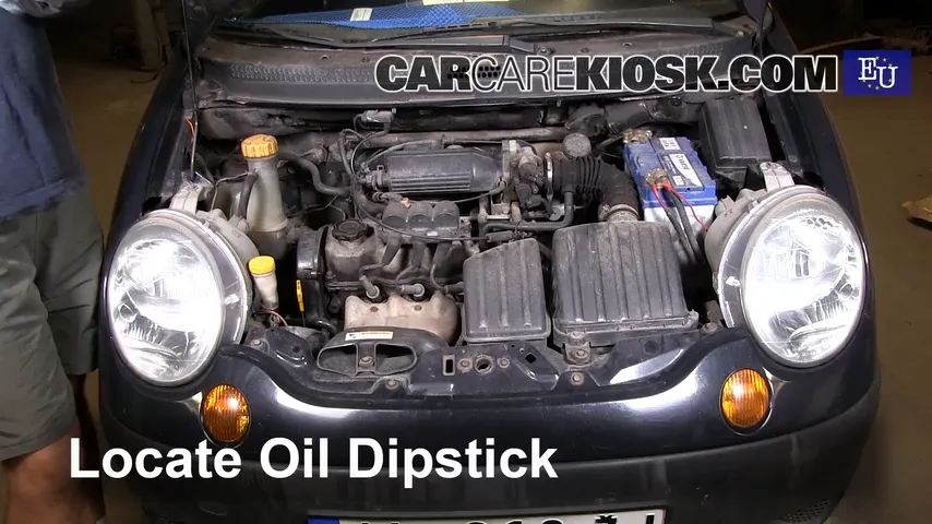 2001 Daewoo Matiz SE 0.8L 3 Cyl. Aceite Controlar nivel de aceite